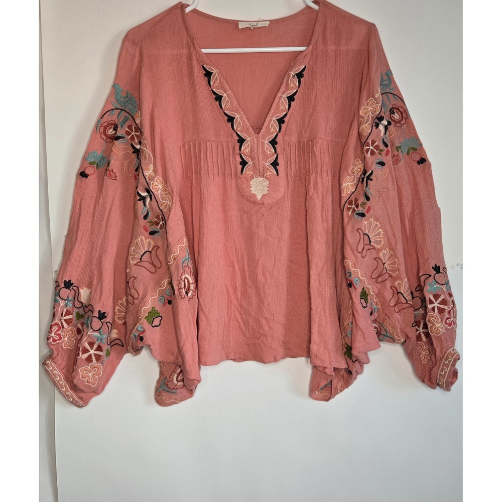 Easel Los Angeles Pink Embroidered Boho Balloon Sleeve Blouse Top Small ET20105